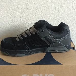 DVS Shoes - Enduro Heir - Mens 9